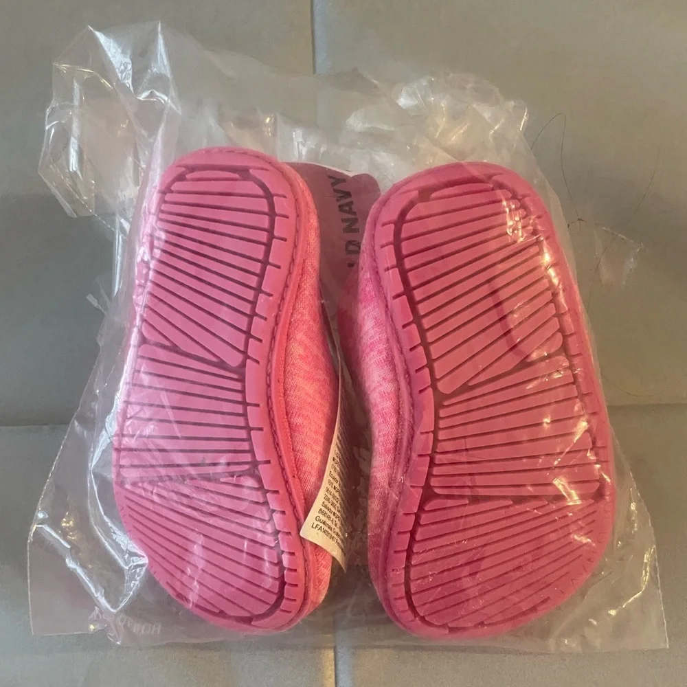 NEW…Old Navy Baby Pink Slip-On Water Shoes